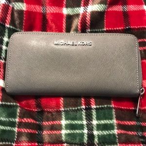 Michael Kors grey wallet
